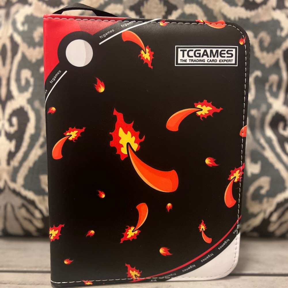 Brand new TCGames card holder binder with zip closure